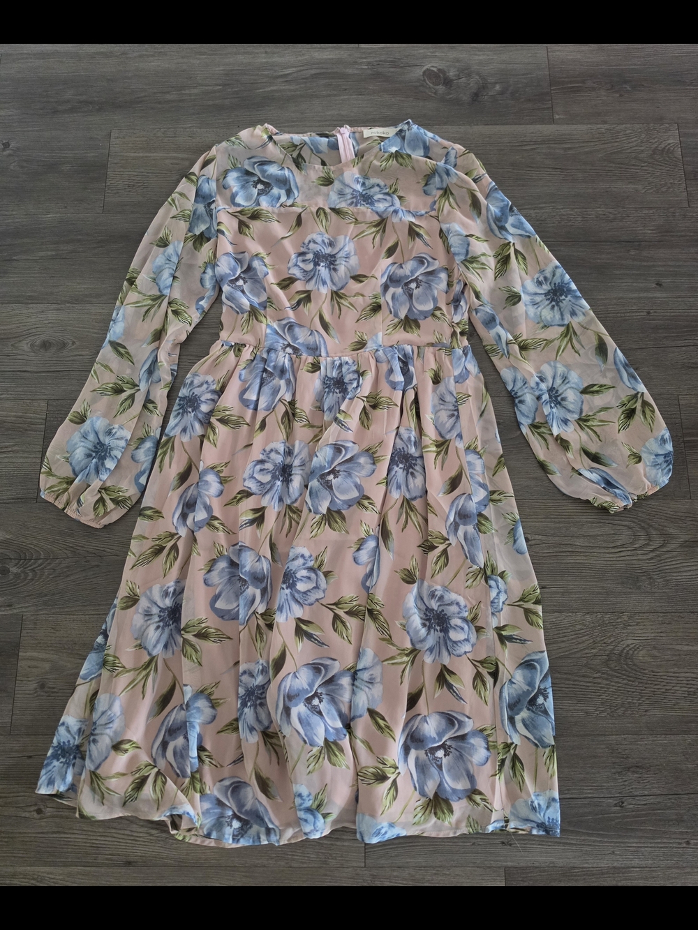 Floral Long Sleeve Midi Dress in Blush Pink and Dusty Blue